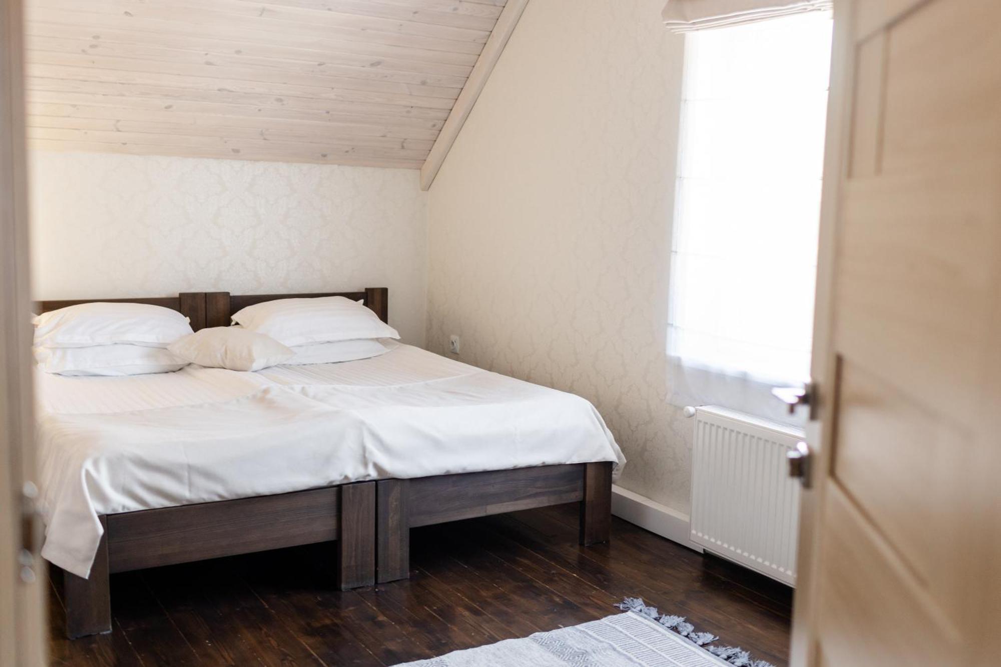 סלאבסקה Guest House מראה חיצוני תמונה